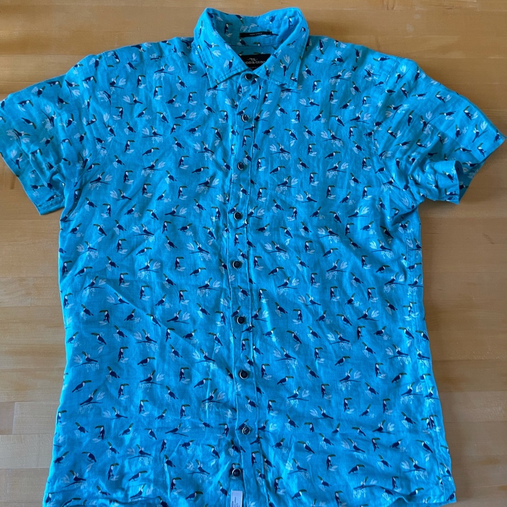 Rodd & Gunn Men’s size M, Linen Toucan-Print Button-Down Shirt